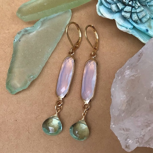 New Sundance Charm Earrings Opalite Aquamarine - Picture 1 of 12